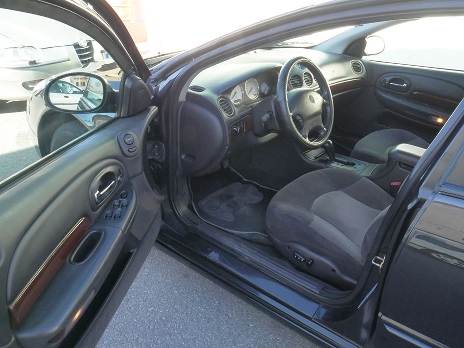 Chrysler 300M 2.7 V6 24V