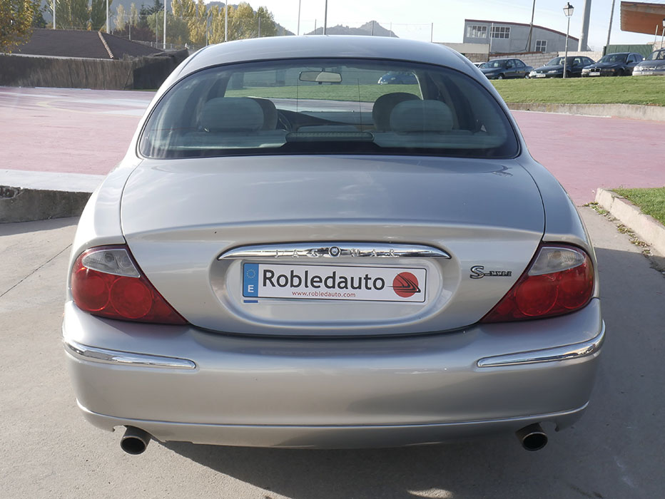 Jaguar S-Type 3.0 V6 Manual