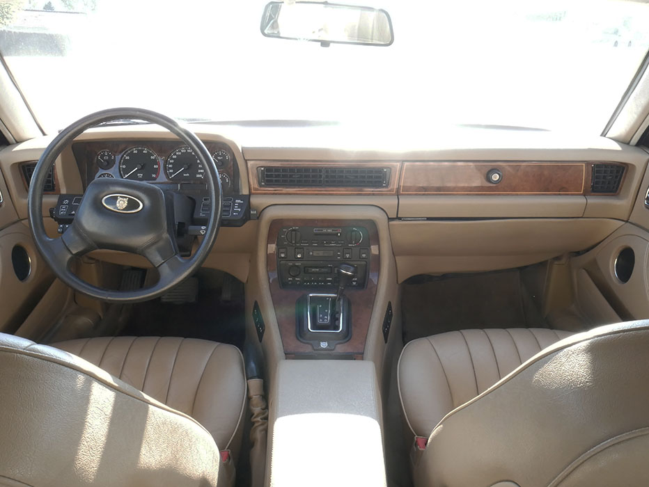 Jaguar Sovereign XJ6 3.2