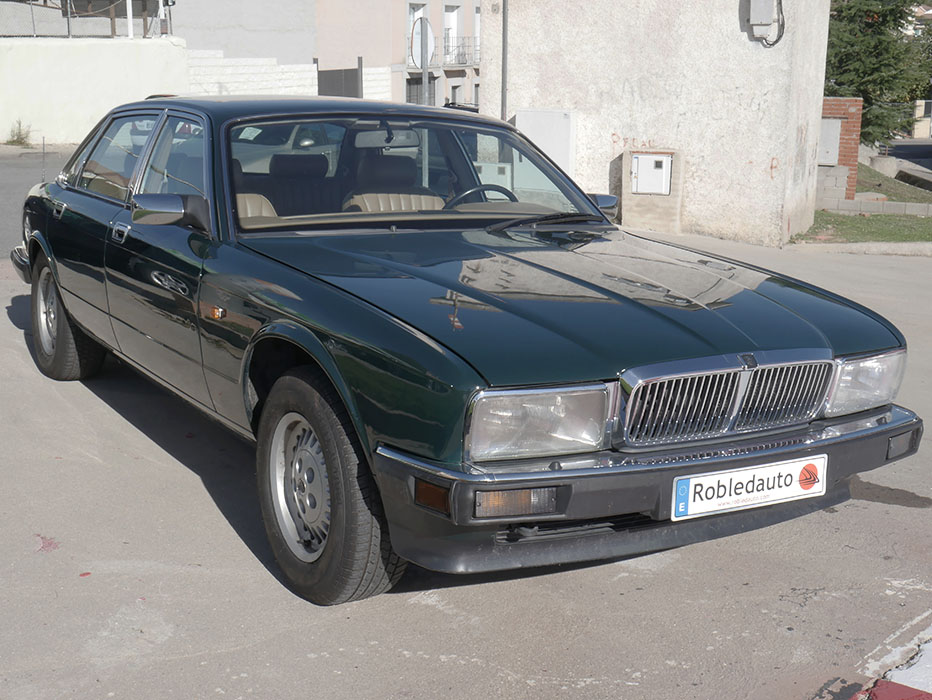 Jaguar Sovereign XJ6 3.2