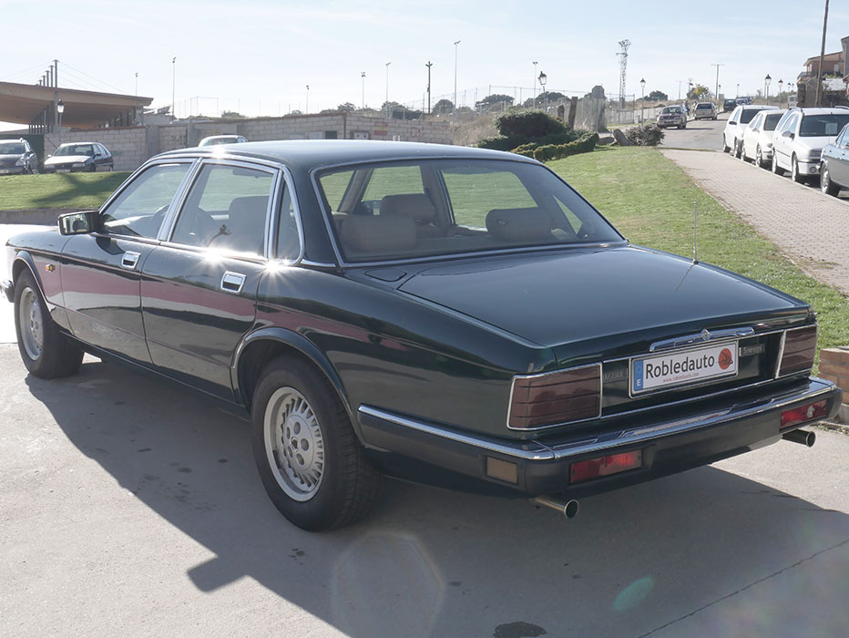 Jaguar Sovereign XJ6 3.2