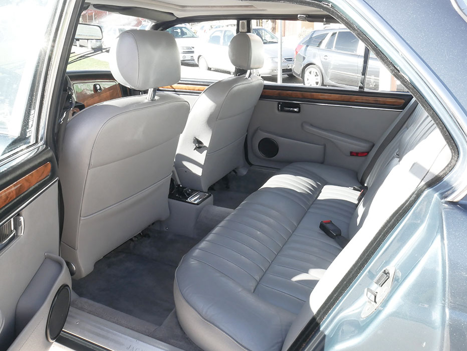 Jaguar Sovereign HE XJ12 5.3