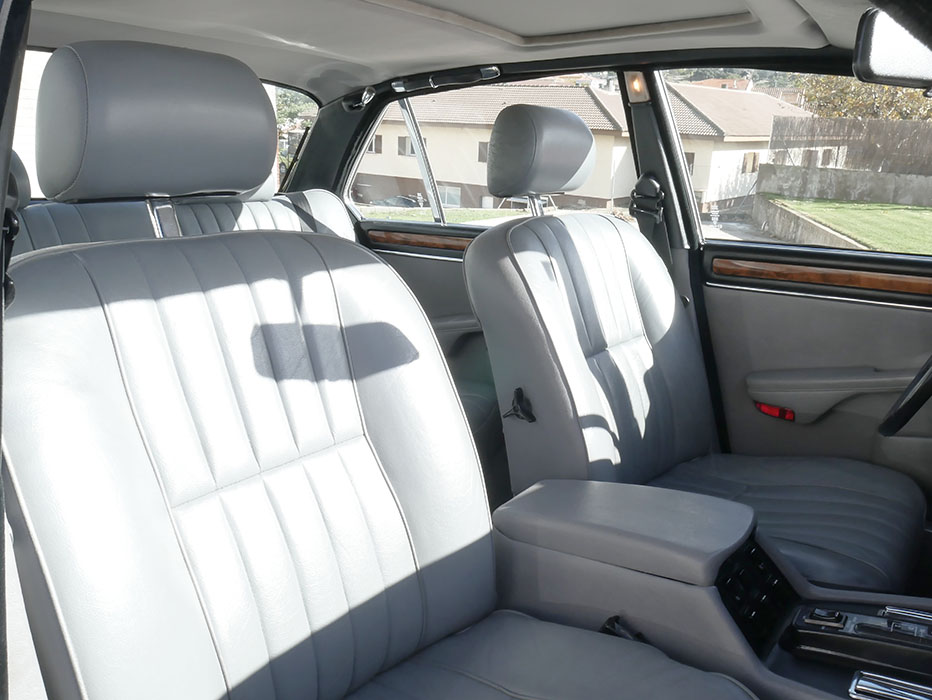 Jaguar Sovereign HE XJ12 5.3