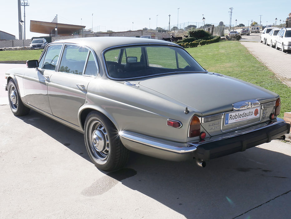 Jaguar XJ6L Series II