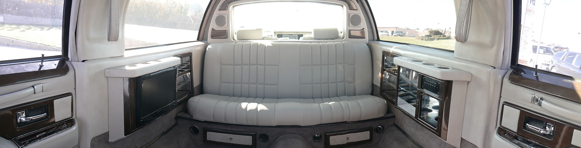 Ford Lincoln Town Car Limusina