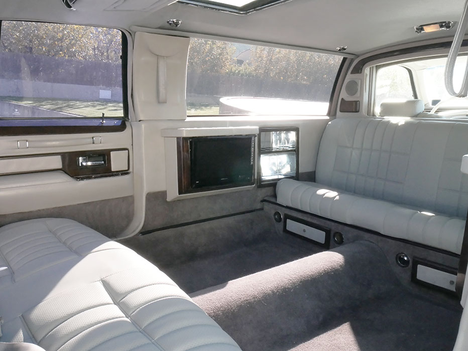 Ford Lincoln Town Car Limusina