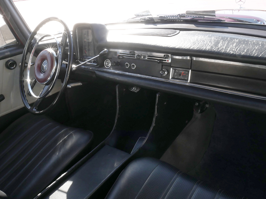 Mercedes-Benz 190 1.9 D “Colas”