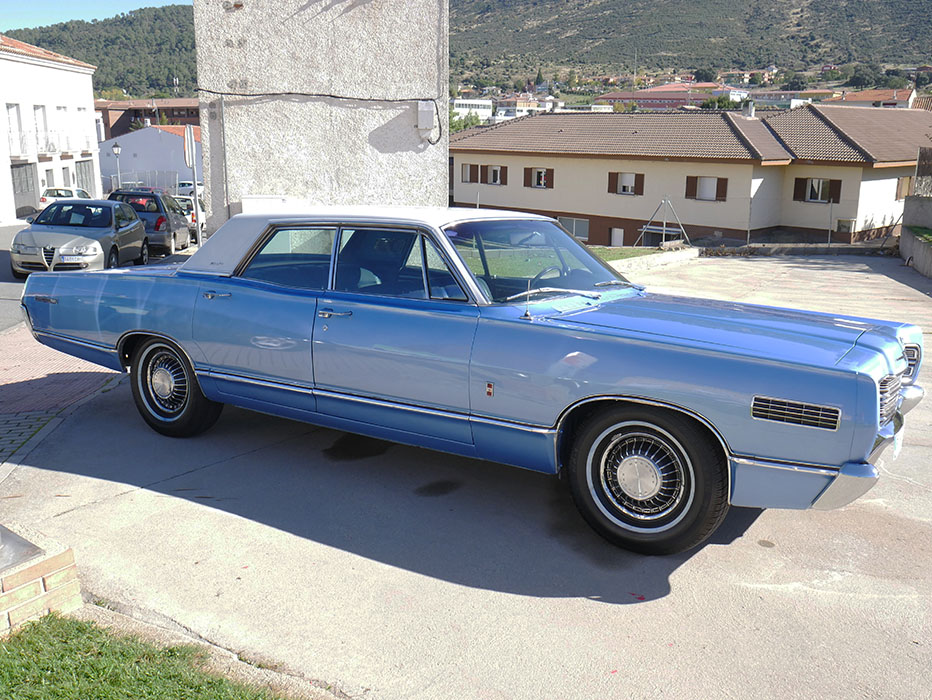 Ford Mercury Monterey Brougham