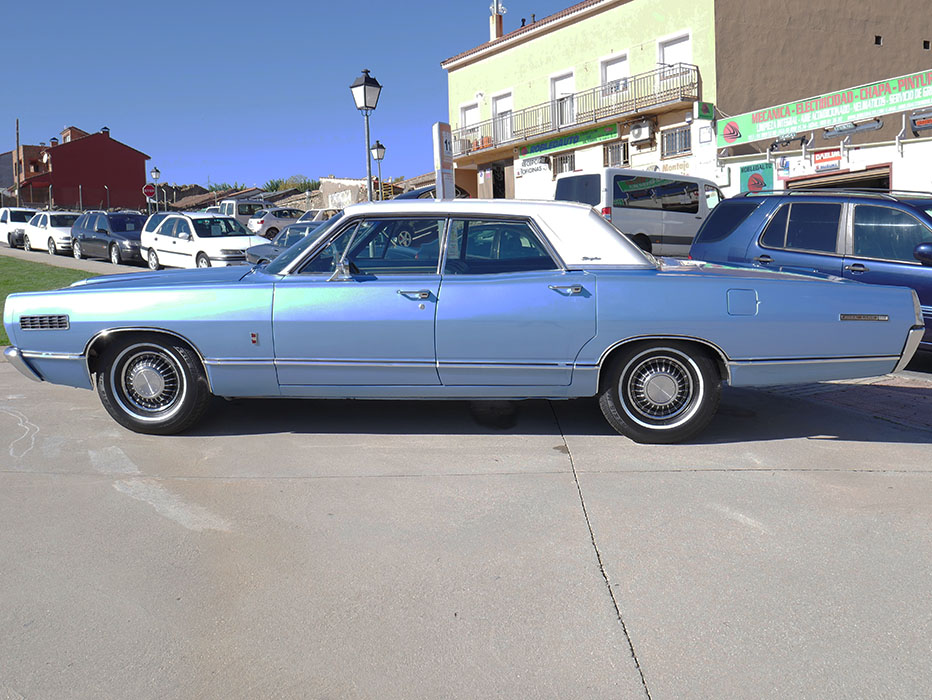 Ford Mercury Monterey Brougham