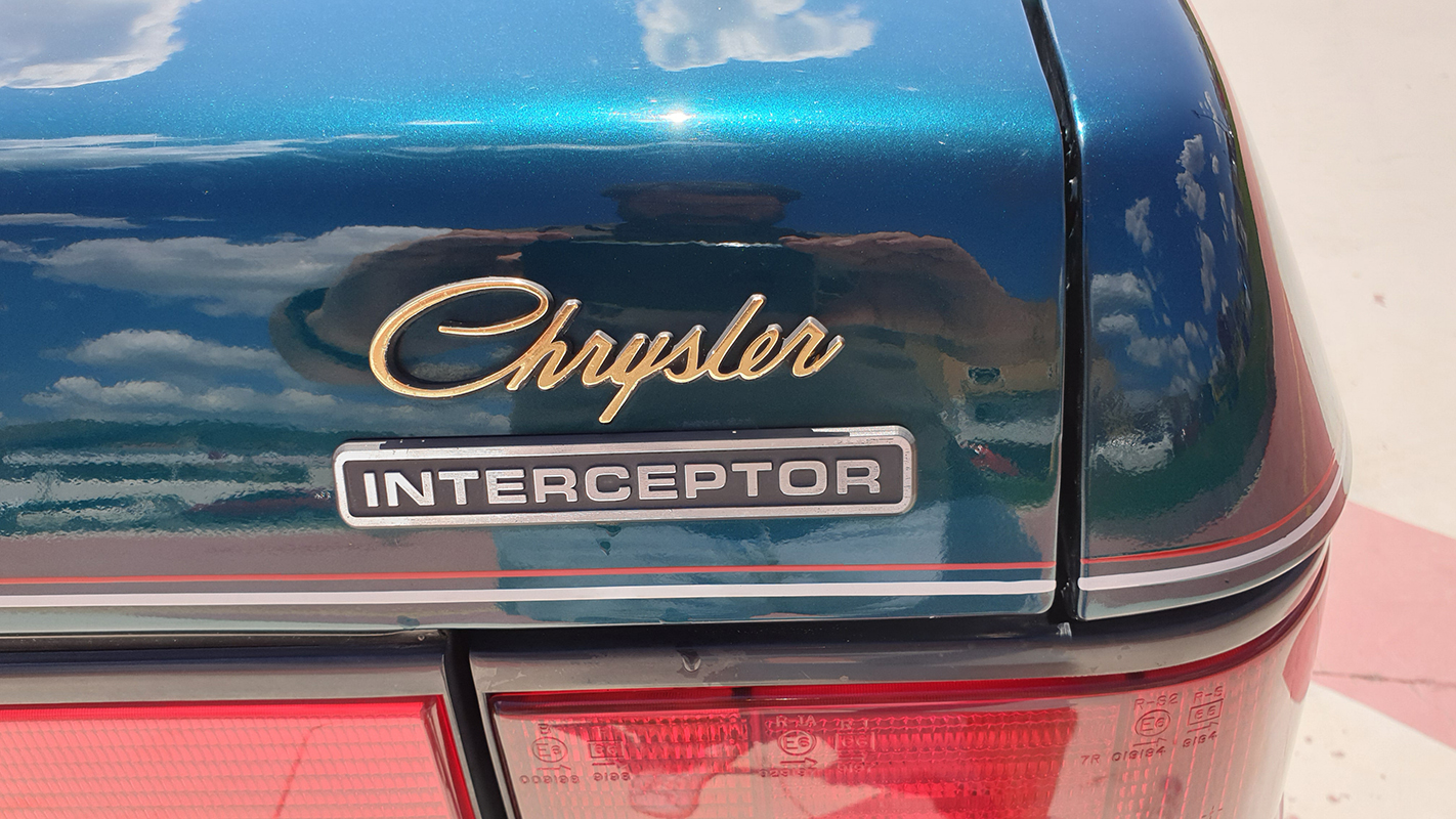 Chrysler Saratoga V6 LE