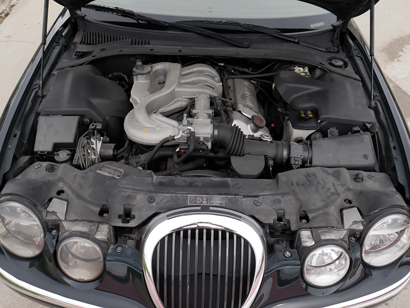 Jaguar S-Type 3.0 V6
