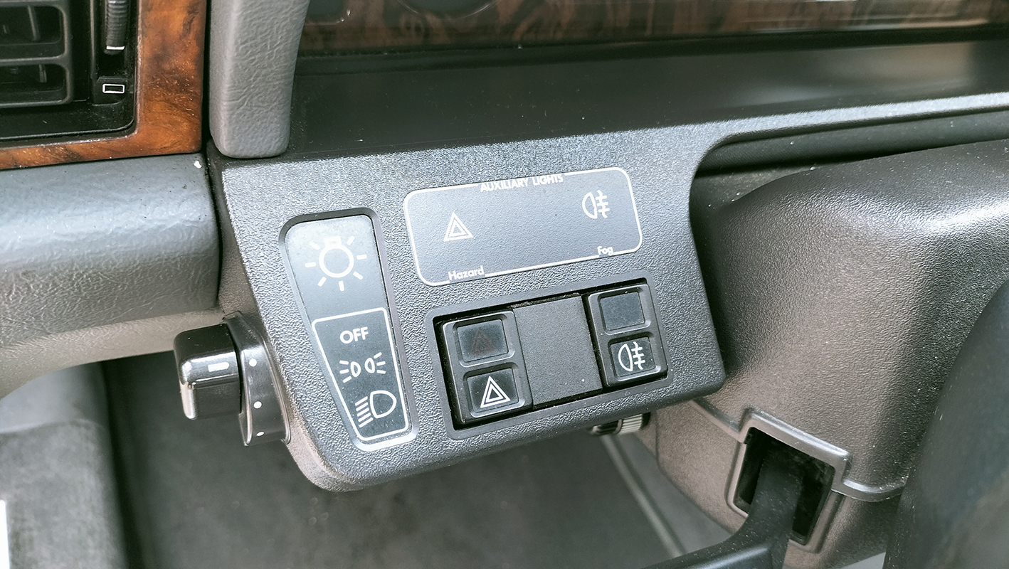 Jaguar Sovereign XJ6 3.2