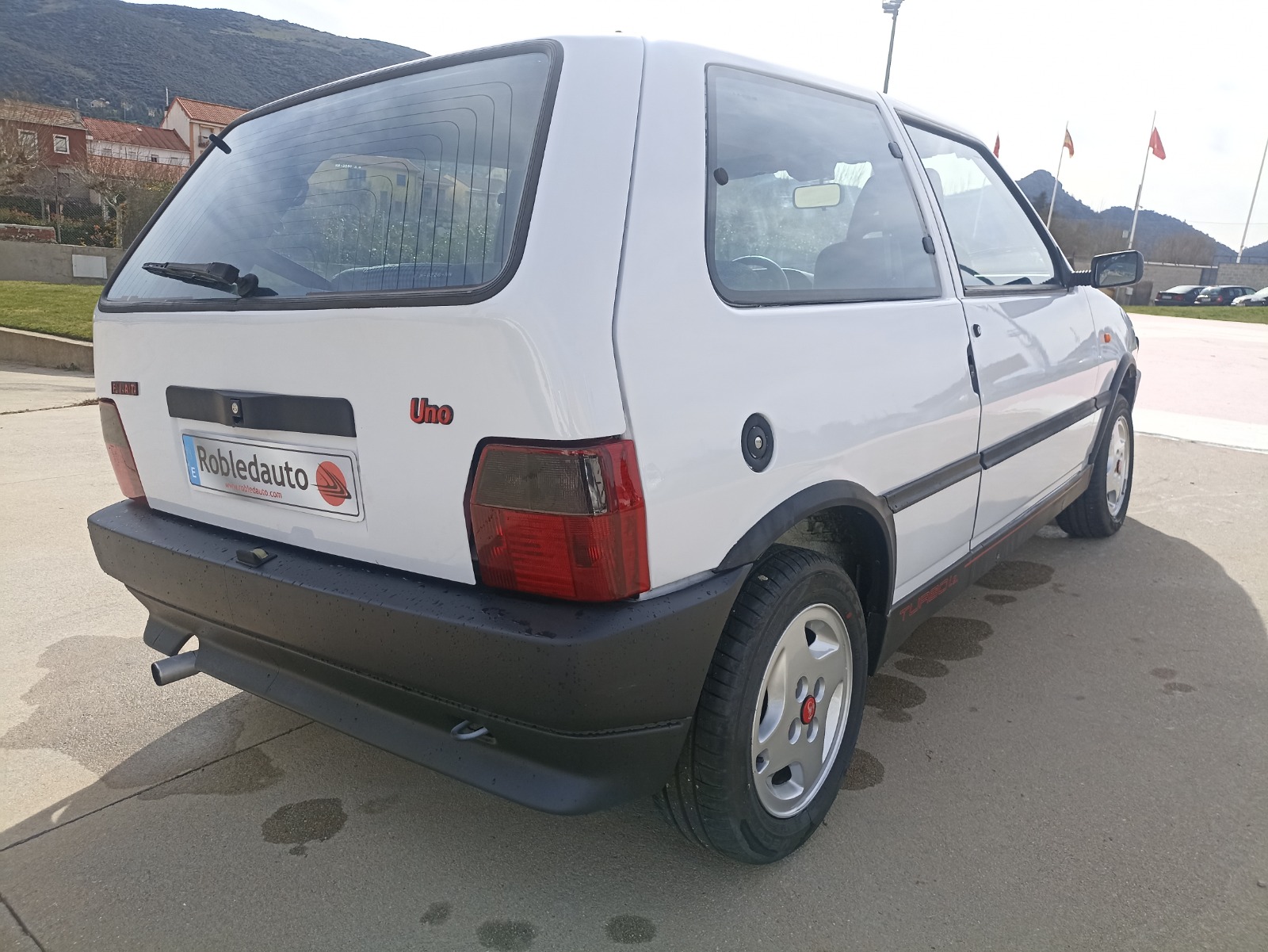 FIAT UNO TURBO IE
