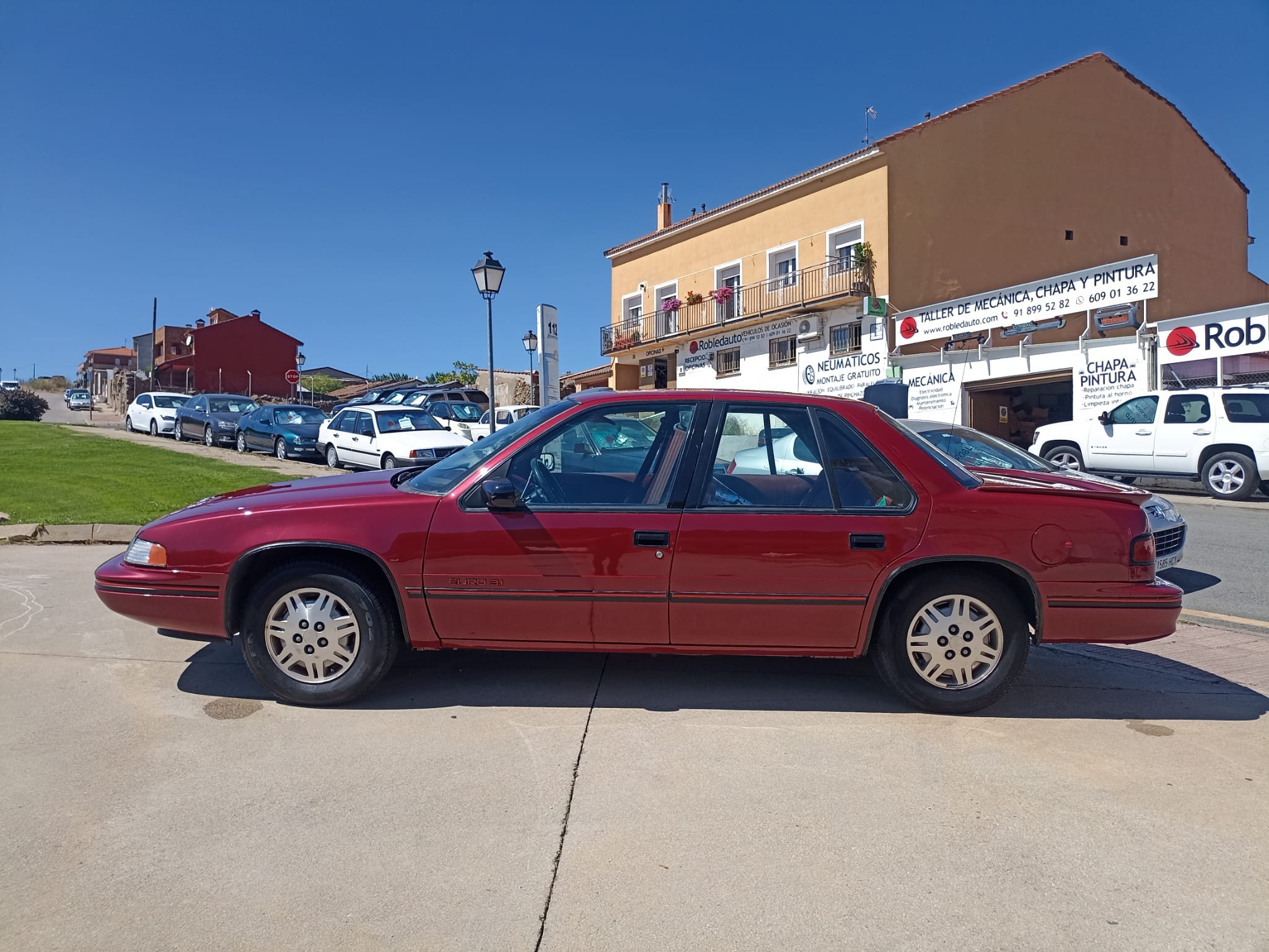 Chevrolet Lumina Sedan