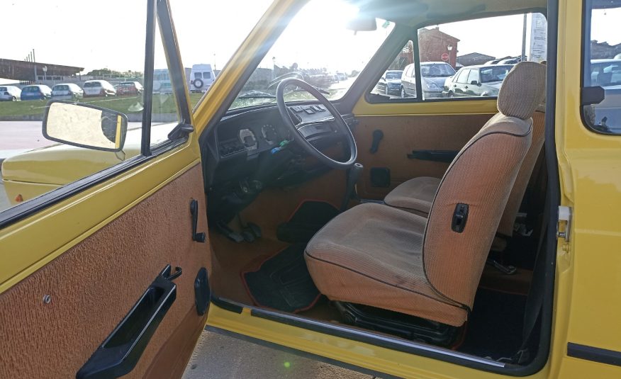 SEAT 127
