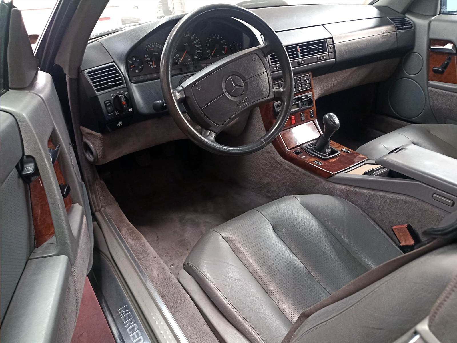 Mercedes SL 300 – 24 Valvulas