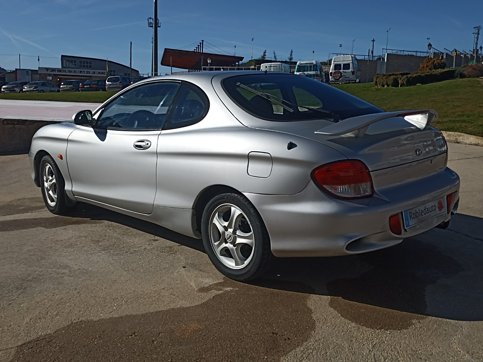 HYUNDAI COUPE