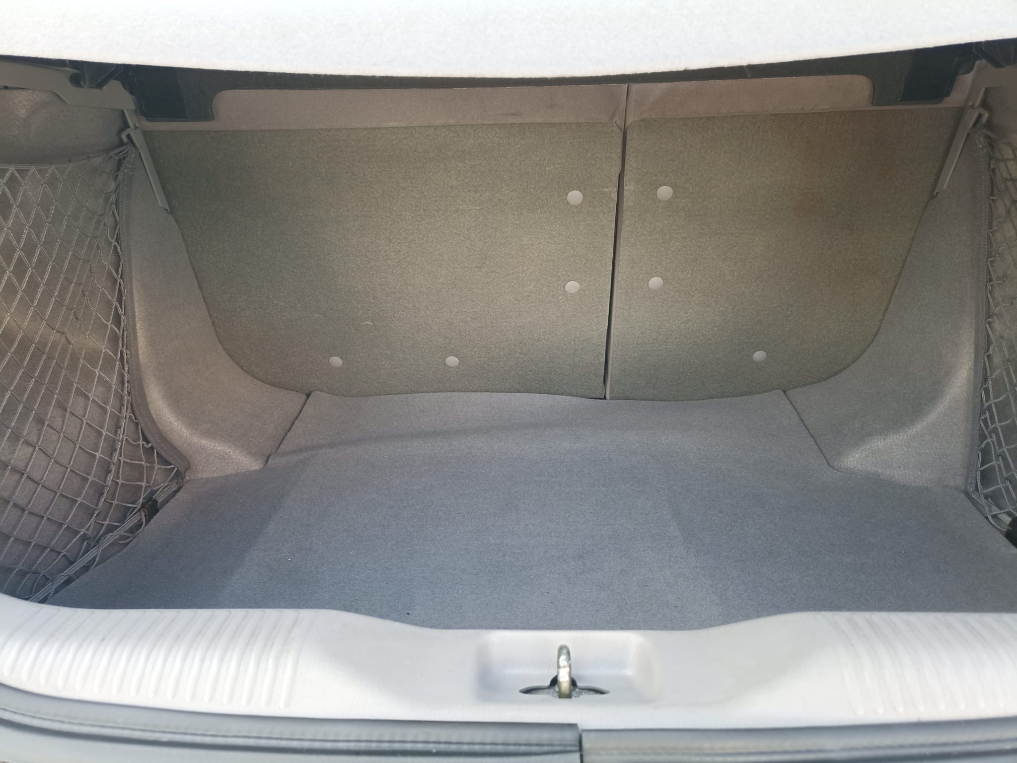 Nissan Almera – 2001